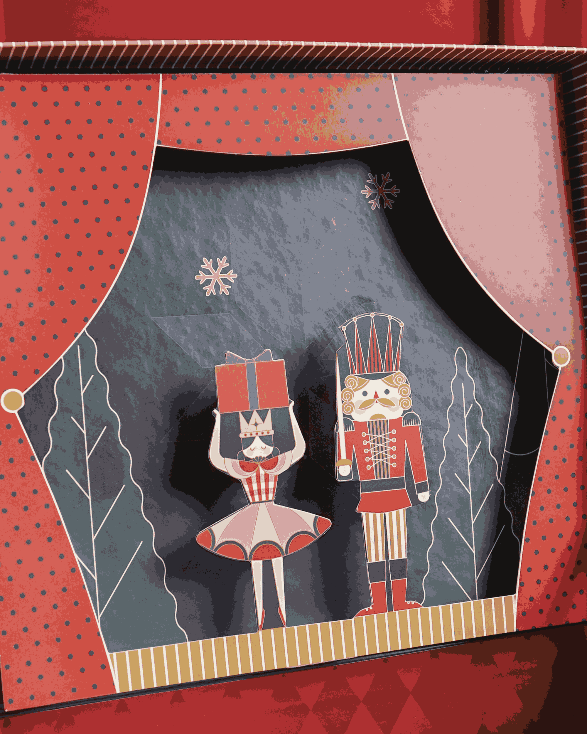 D’Lanier Midnight Tales Chocolate Christmas Hampers - Hampers Natal Coklat - Image 6