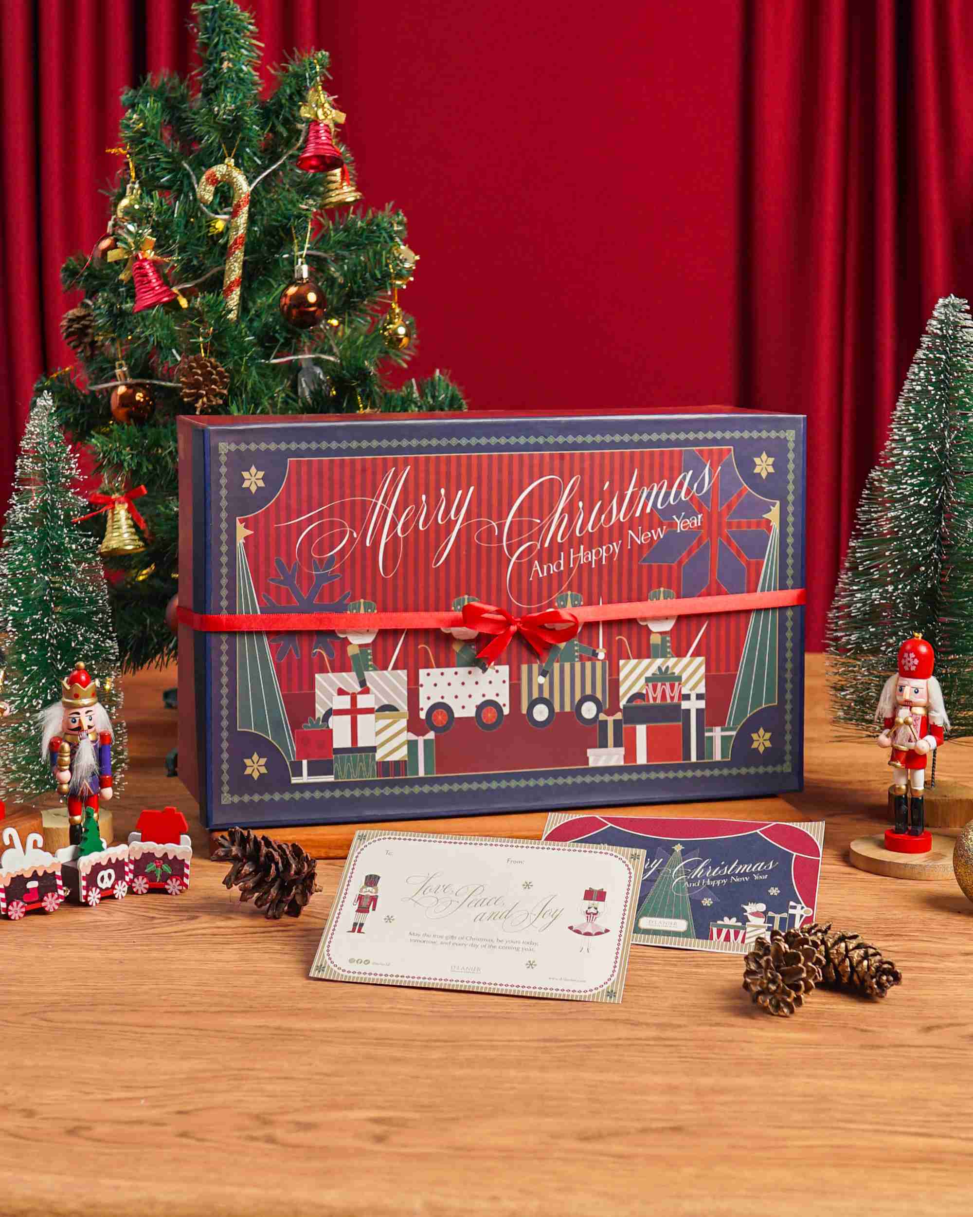 D’Lanier Fireside Tales Chocolate Christmas Hampers - Hampers Natal Coklat - Image 7