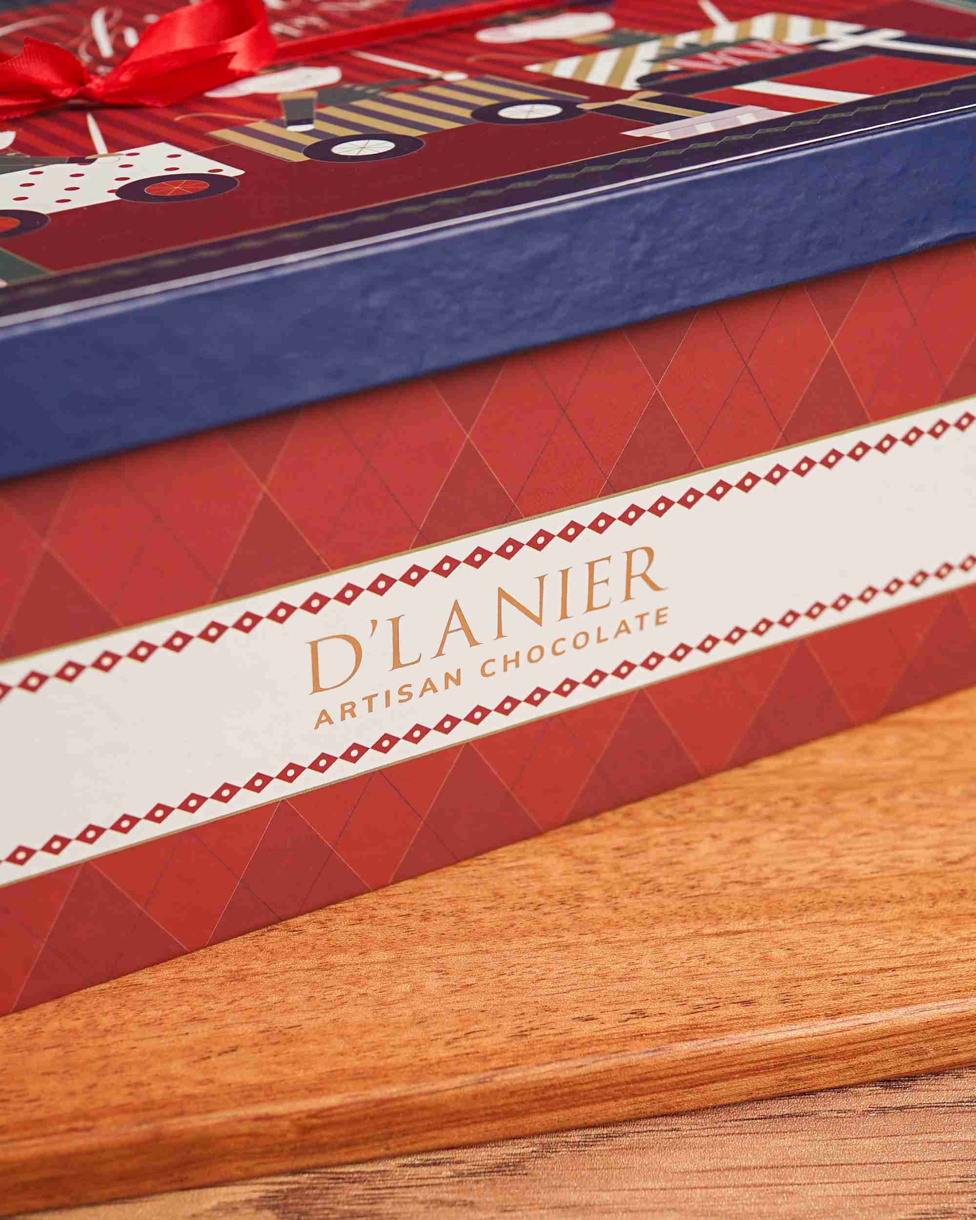 D’Lanier Fireside Tales Chocolate Christmas Hampers - Hampers Natal Coklat - Image 5